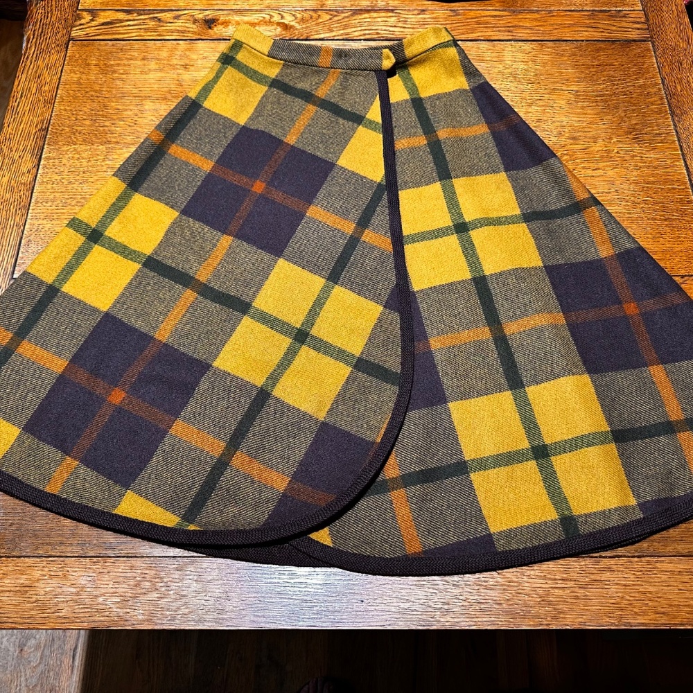 1950s Pendleton Wrap Around Bias Cut Skirt Block Plaid Wool, XS - S Size - Picture 3 of 11
